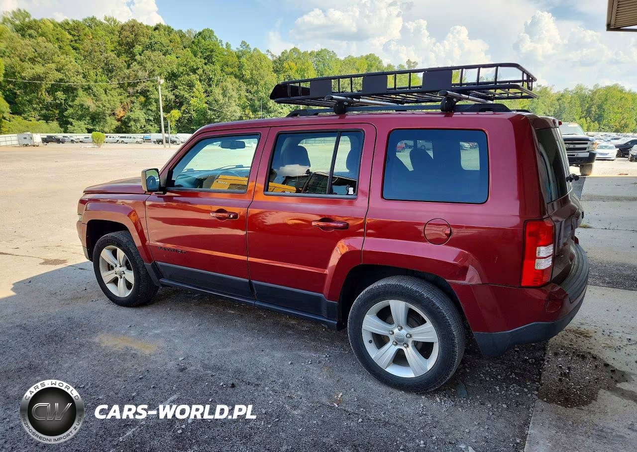 2014 Jeep Patriot Latitude VIN:1C4NJPFA9ED645581 - 2