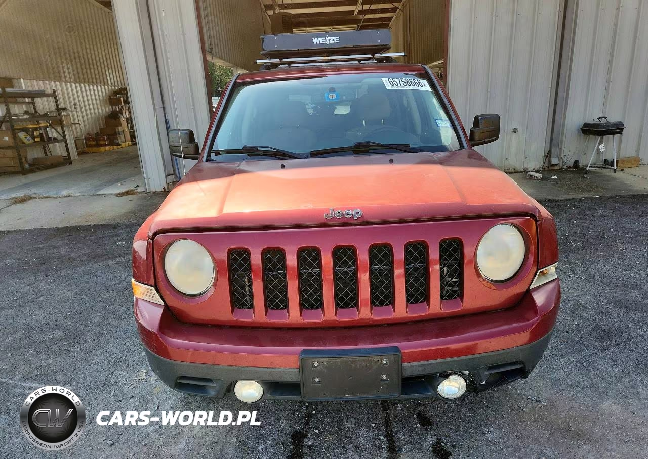 2014 Jeep Patriot Latitude VIN:1C4NJPFA9ED645581 - 5