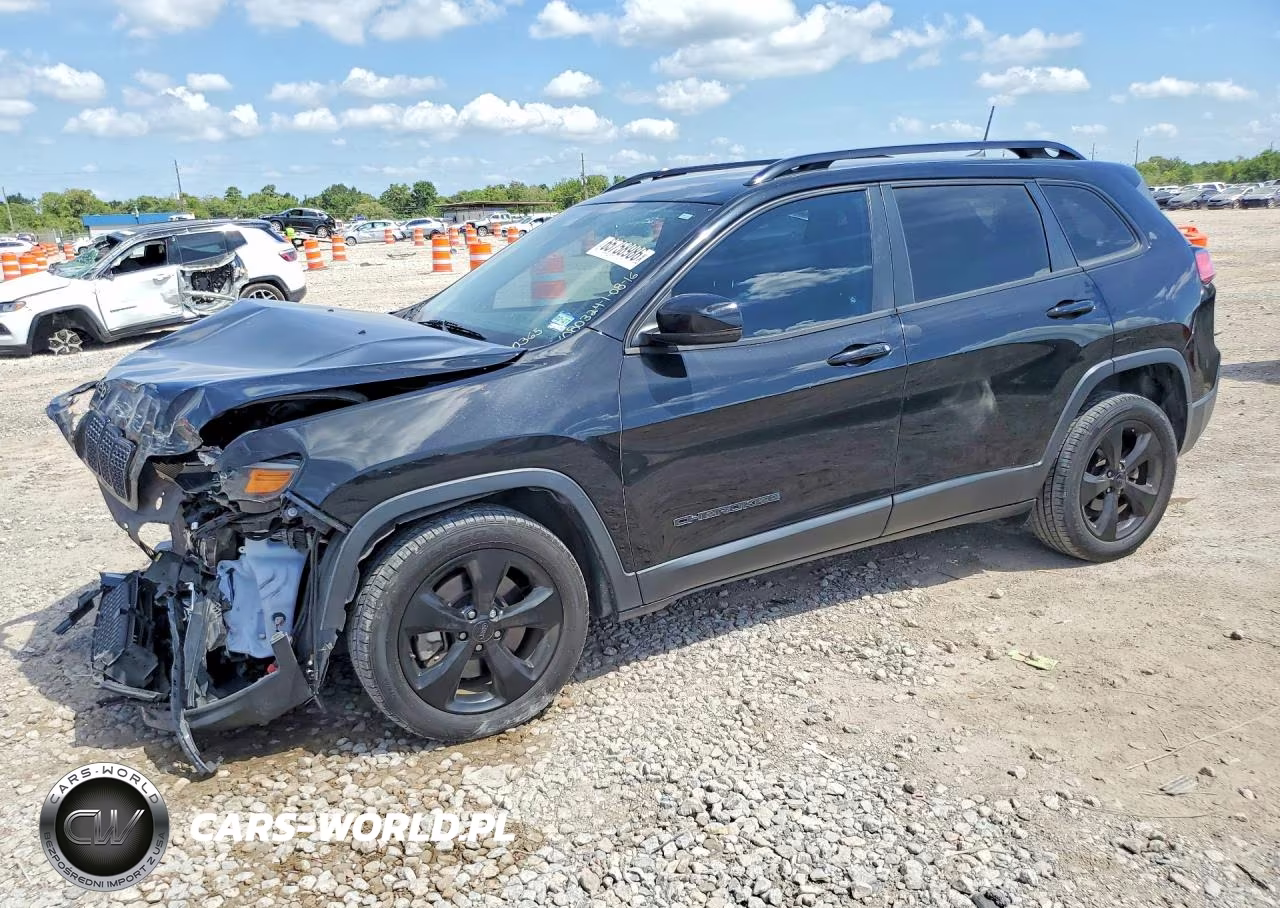 2020 Jeep Cherokee Latitude Plus VIN:1C4PJLLB4LD530365 - 1