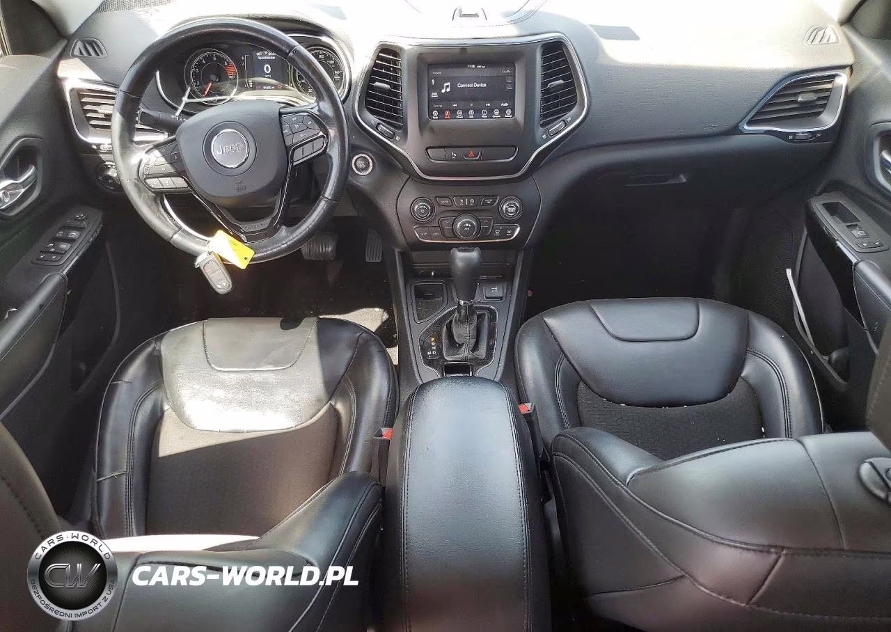 2020 Jeep Cherokee Latitude Plus VIN:1C4PJLLB4LD530365 - 8