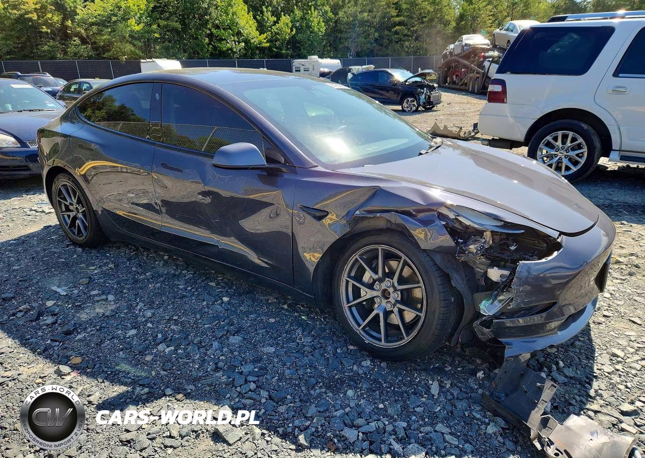 2021 Tesla Model 3 VIN:5YJ3E1EB6MF014832 - 4