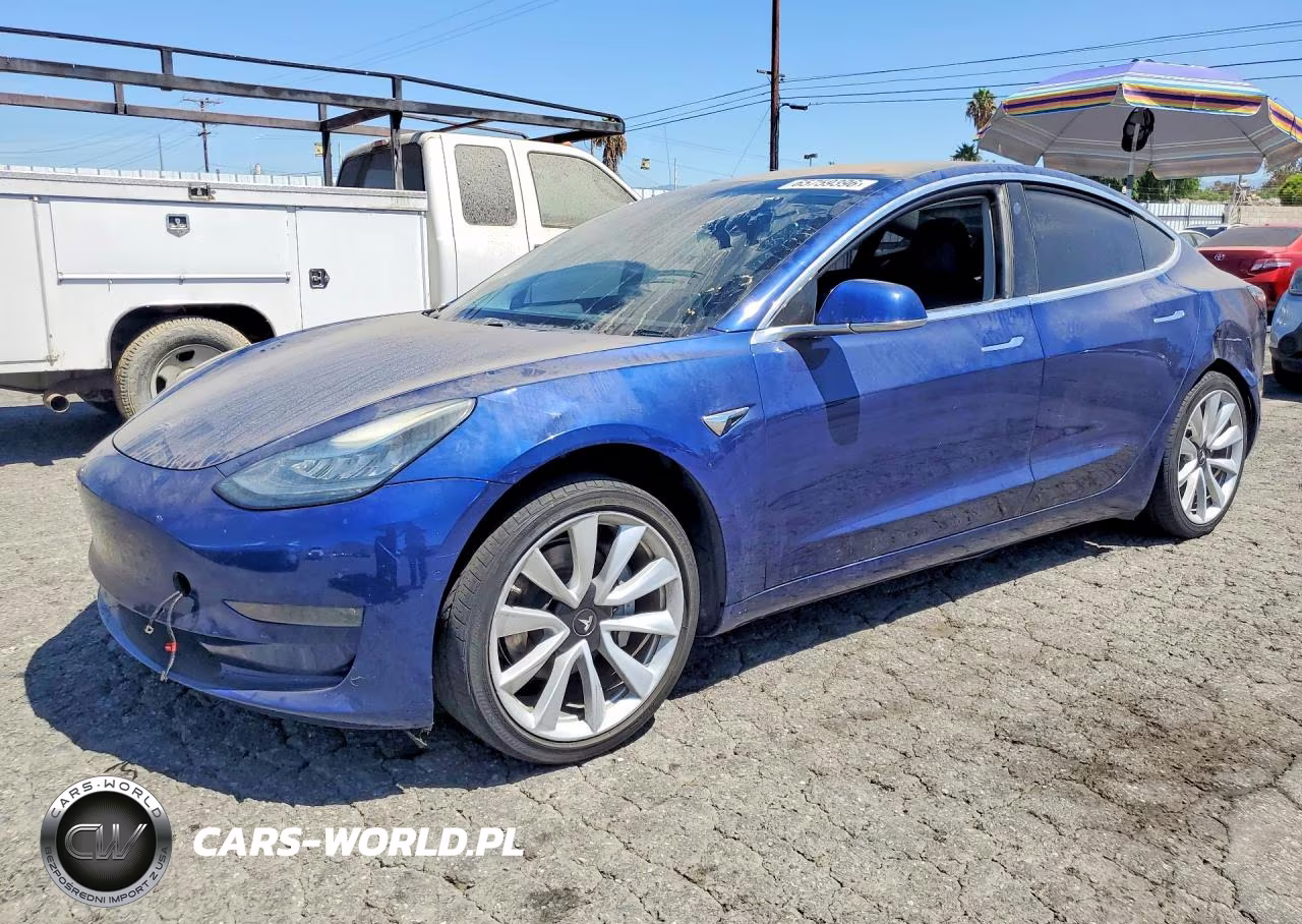 2018 Tesla Model 3 – zdjęcie 1 z 12