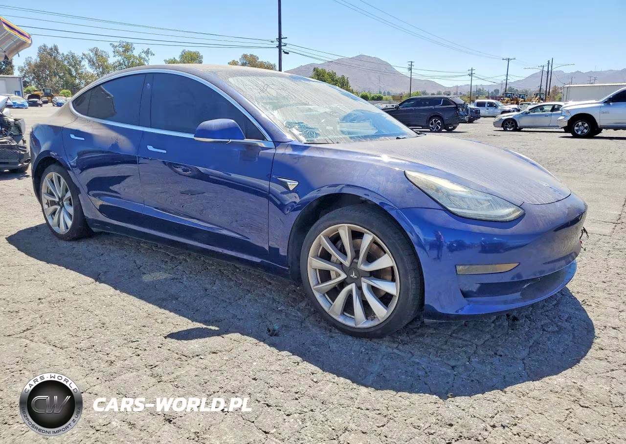 2018 Tesla Model 3 VIN:5YJ3E1EA1JF033386 - 4