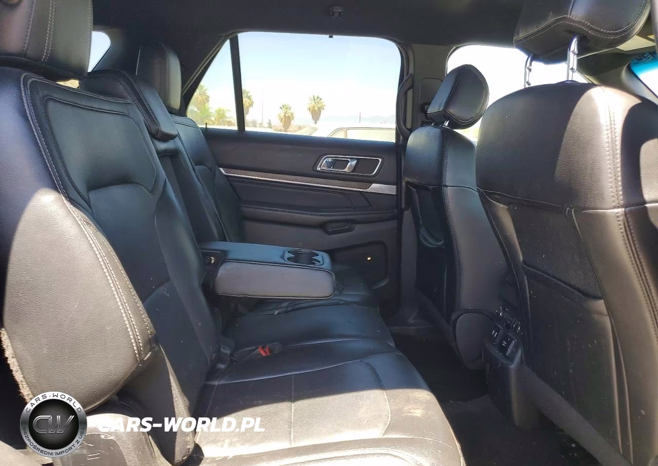 2016 Ford Explorer Limited VIN:1FM5K8F89GGA76843 - 11