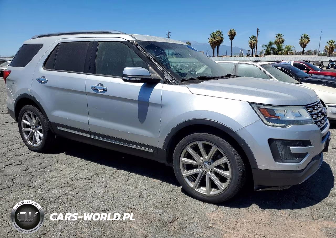 2016 Ford Explorer Limited VIN:1FM5K8F89GGA76843 - 4