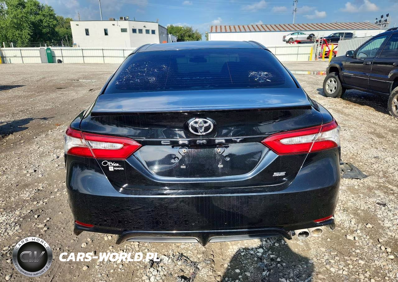 2018 Toyota Camry Se VIN:4T1B11HK4JU075100 - 6