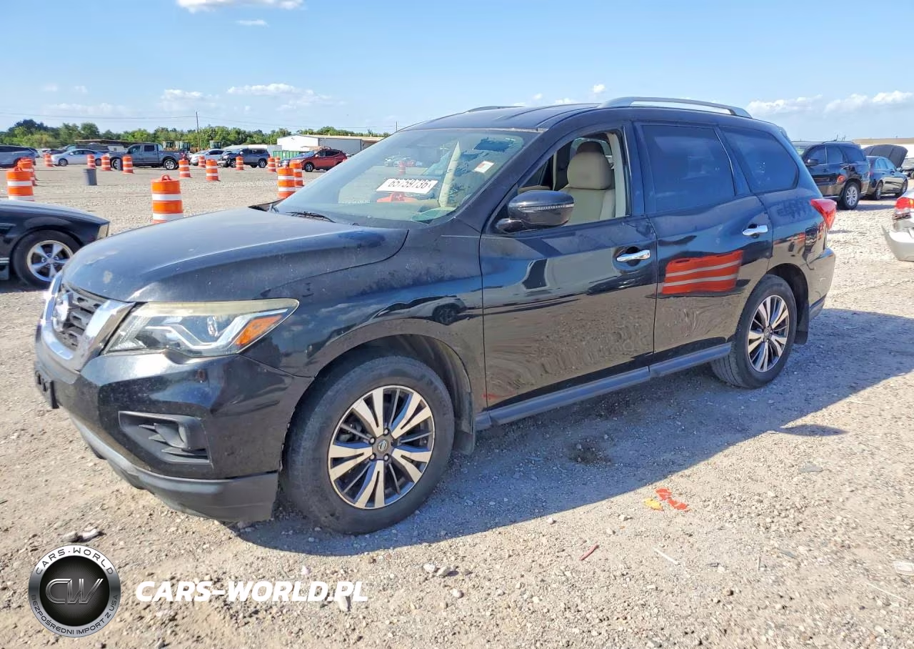 2017 Nissan Pathfinder Sv – zdjęcie 1 z 12