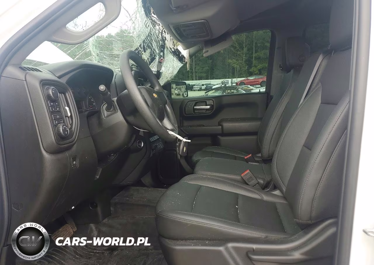 2025 Chevrolet Silverado K1500 VIN:2GCUKAED7S1150983 - 7
