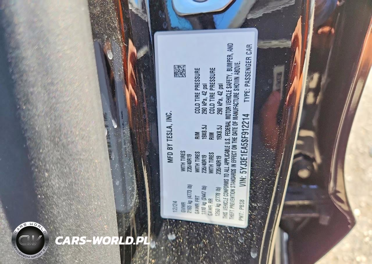 2025 Tesla Model 3 VIN:5YJ3E1EA5SF912214 - 12