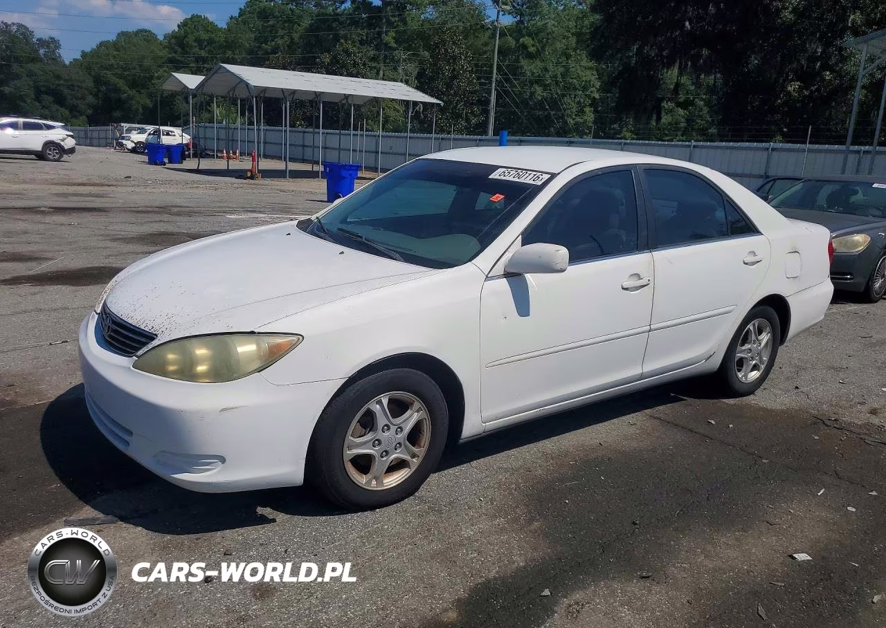 2005 Toyota Camry Le – zdjęcie 1 z 12