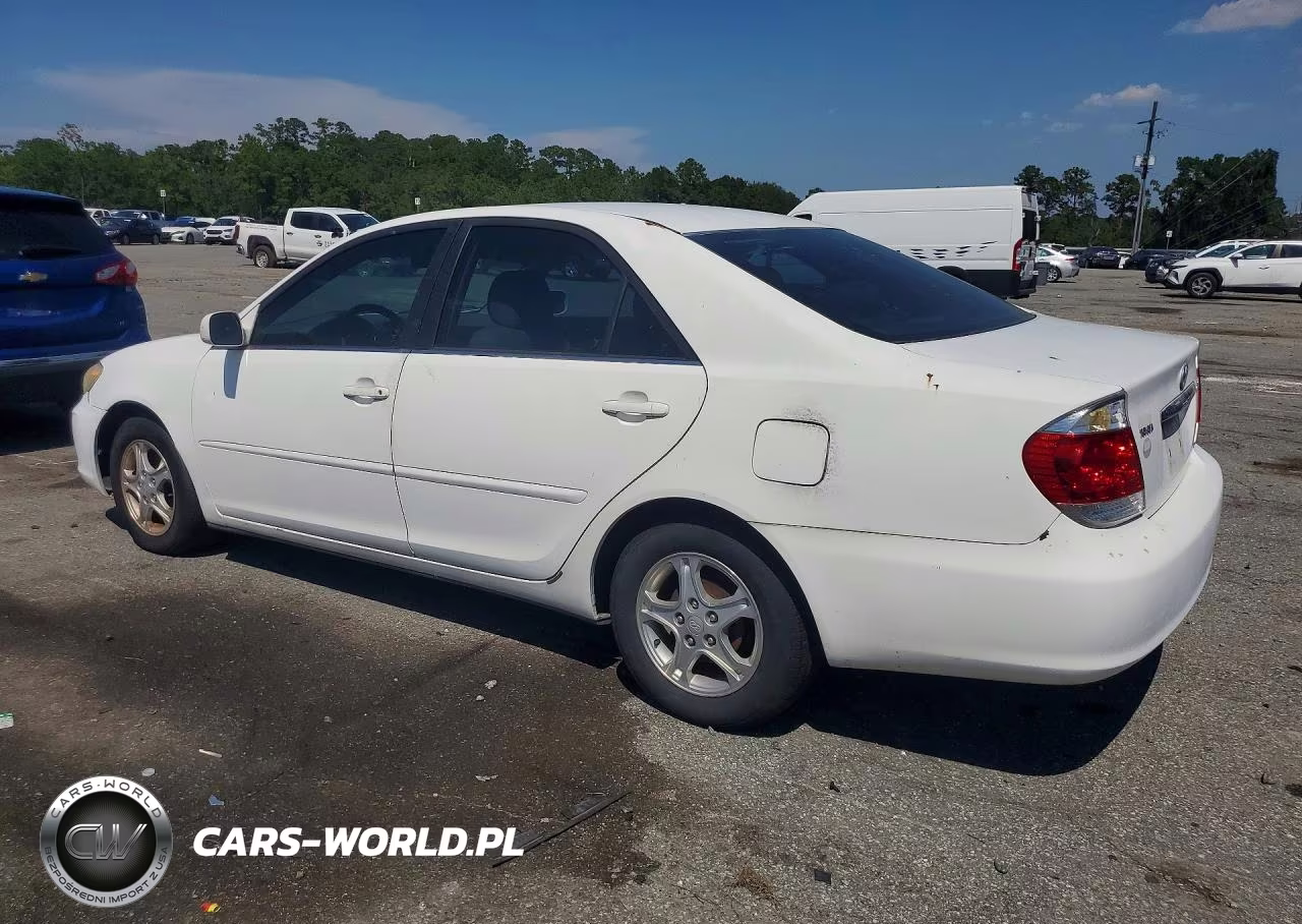 2005 Toyota Camry Le VIN:4T1BE32K85U383756 - 2