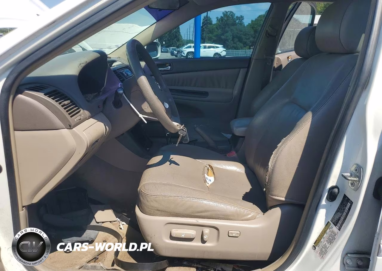 2005 Toyota Camry Le VIN:4T1BE32K85U383756 - 7