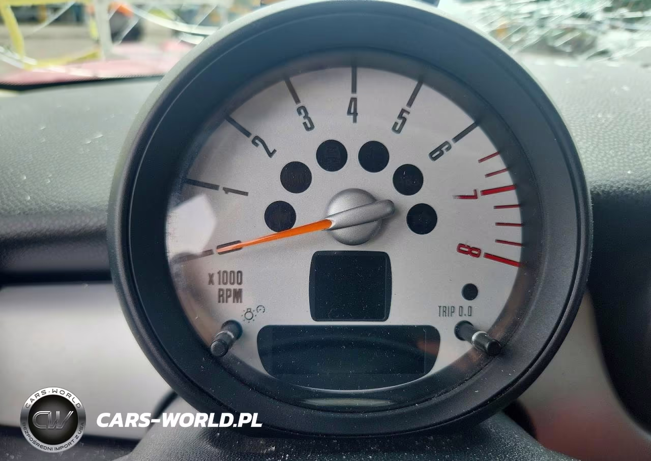 2013 Mini Cooper Clubman VIN:WMWZF3C59DT571213 - 9