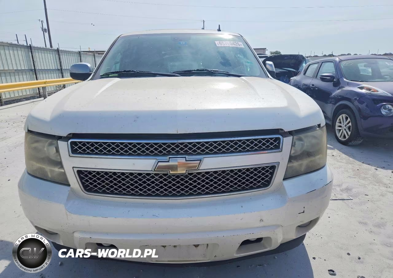 2008 Chevrolet Suburban C1500 Ls VIN:1GNFC16098R187784 - 5