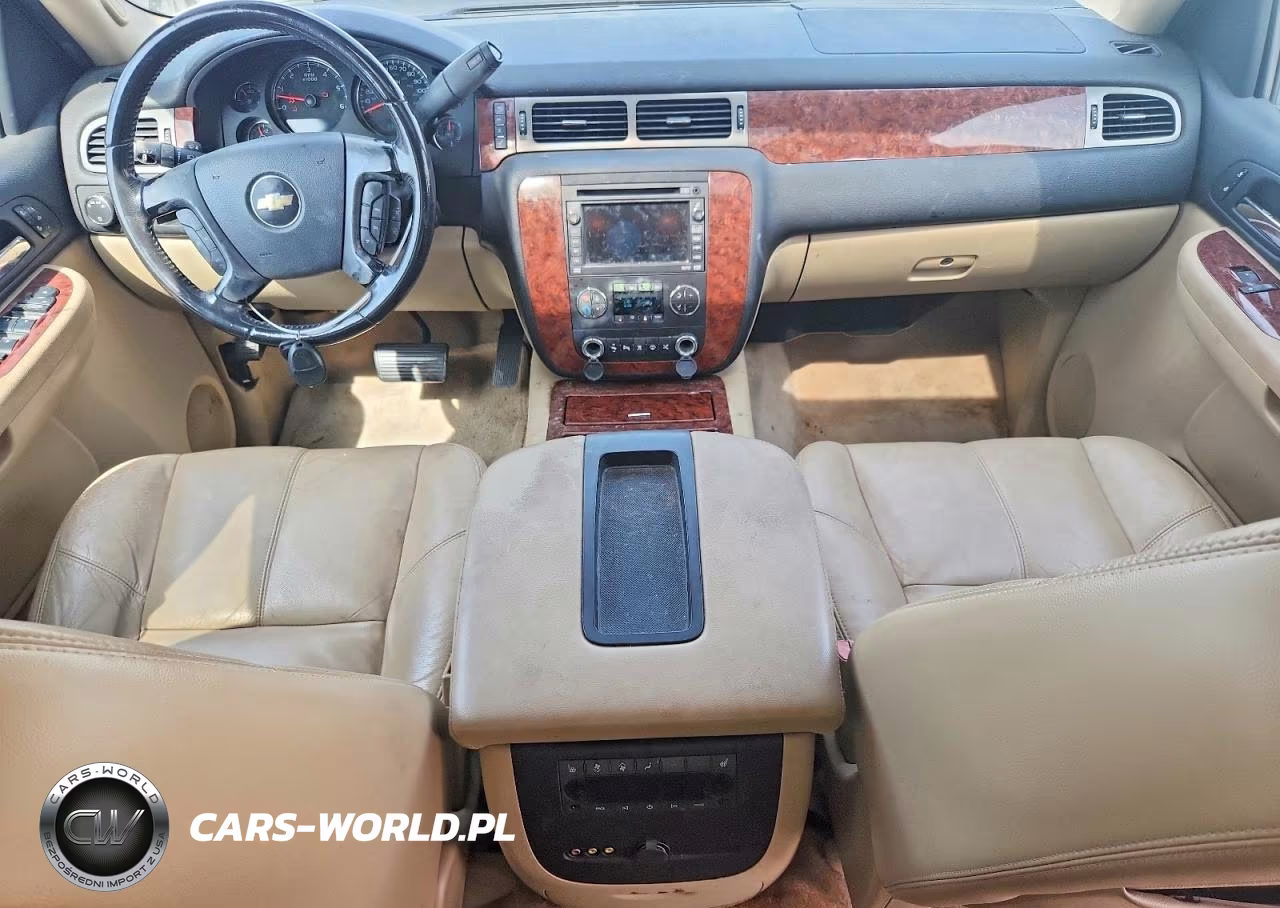 2008 Chevrolet Suburban C1500 Ls VIN:1GNFC16098R187784 - 8