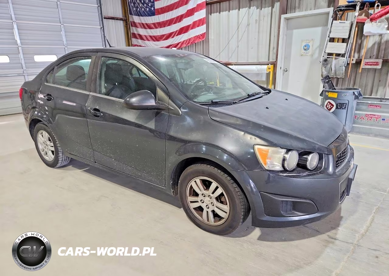 2014 Chevrolet Sonic Lt VIN:1G1JC5SB3E4139250 - 4