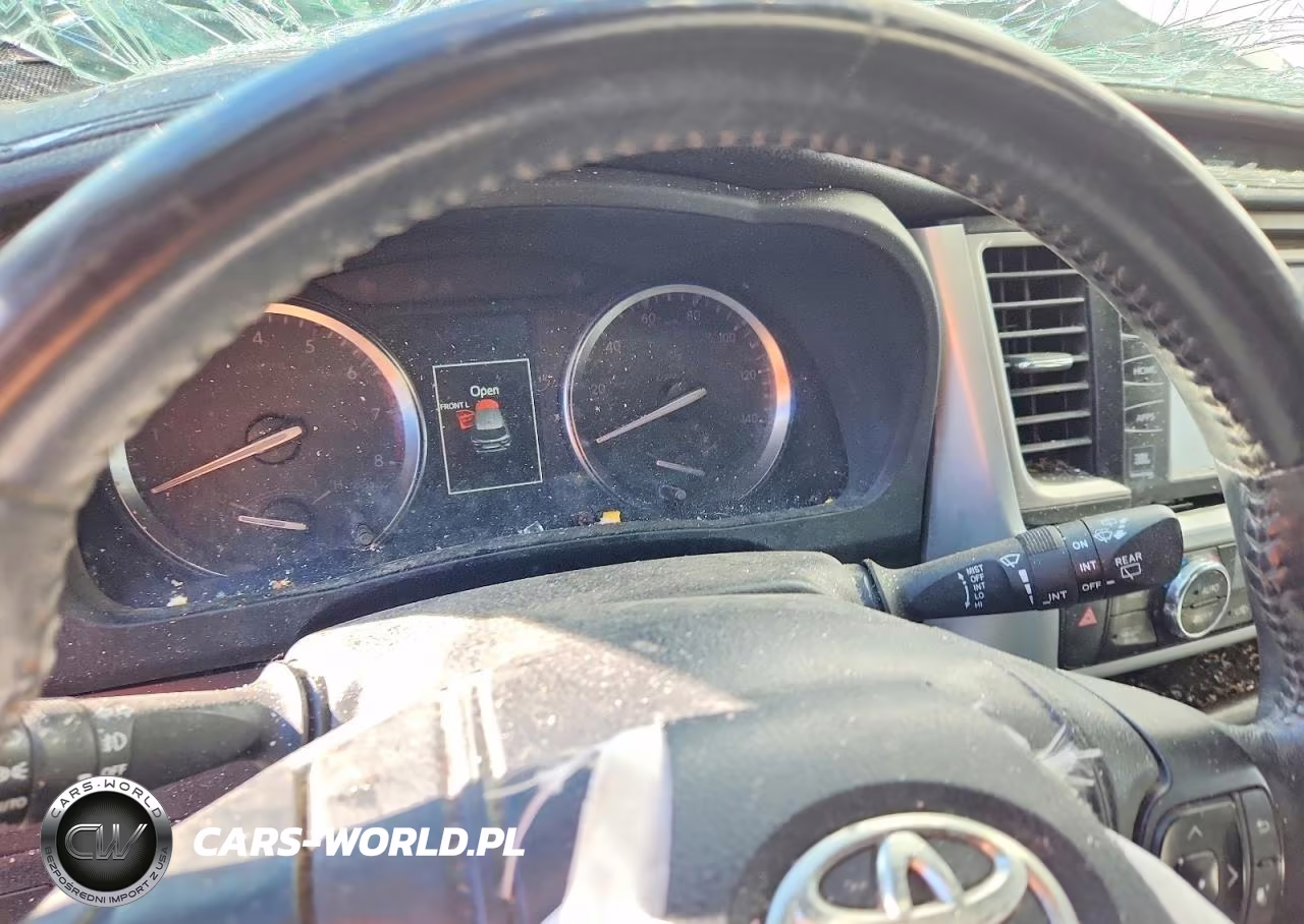 2014 Toyota Highlander Limited VIN:5TDDKRFH3ES069251 - 9