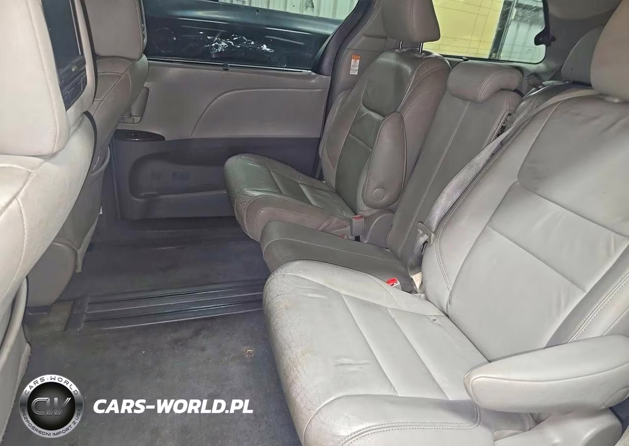 2016 Toyota Sienna Xle 8-Passenger VIN:5TDYK3DC7GS758654 - 6