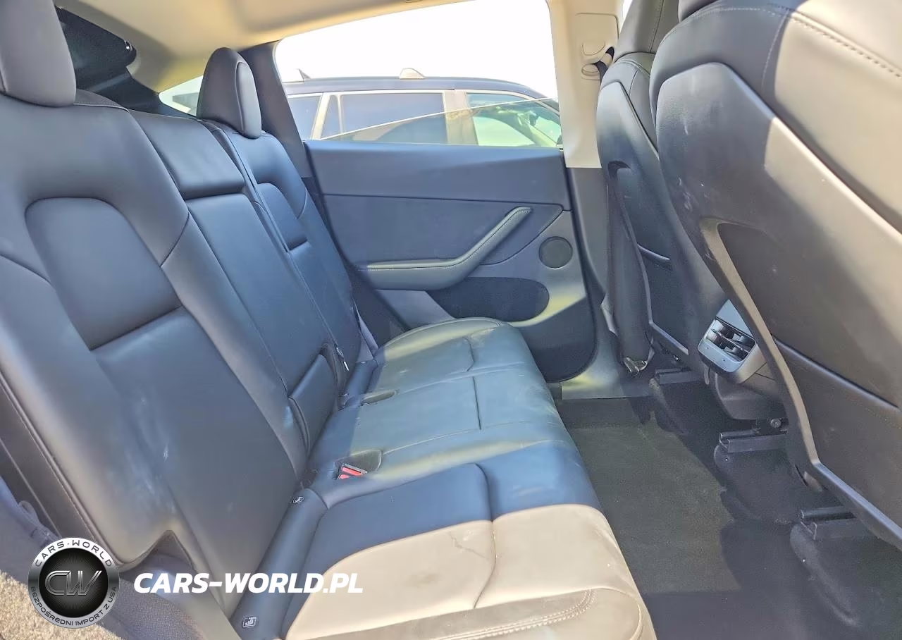 2023 Tesla Model Y VIN:7SAYGDED7PF976566 - 11