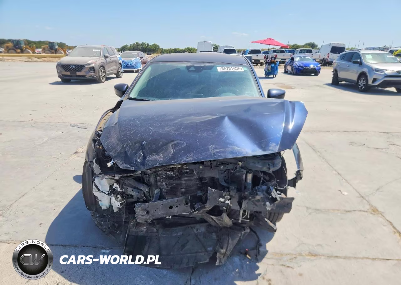 2018 Mazda 3 Touring VIN:3MZBN1V38JM191083 - 5
