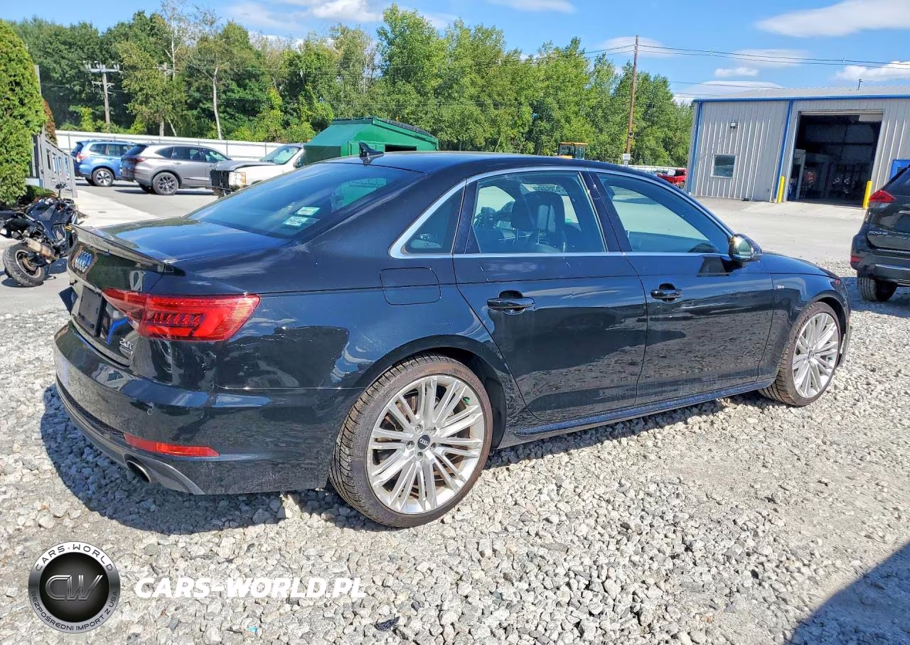 2017 Audi A4 Premium Plus VIN:WAUENAF46HN068709 - 3