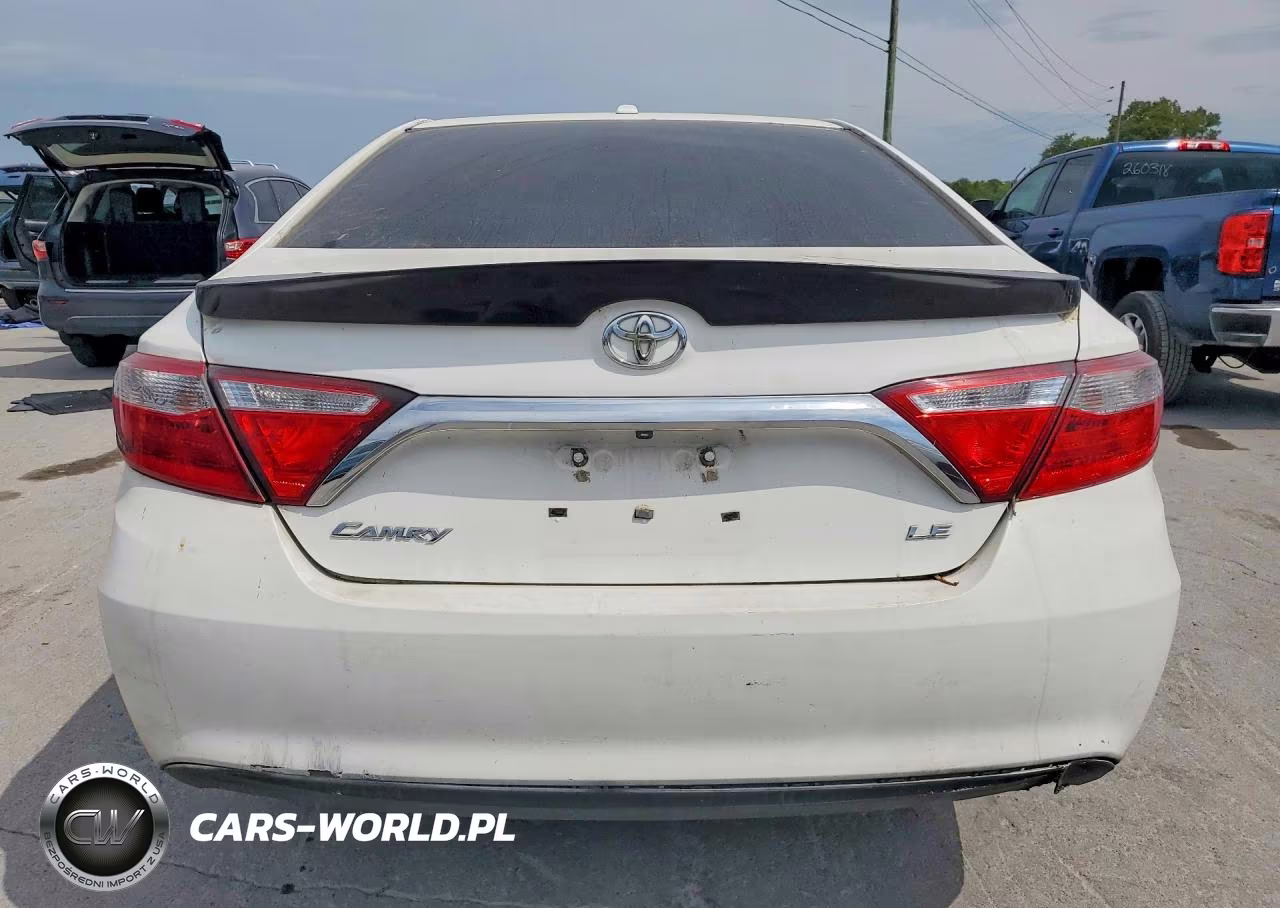 2015 Toyota Camry Le VIN:4T1BF1FK8FU886927 - 6