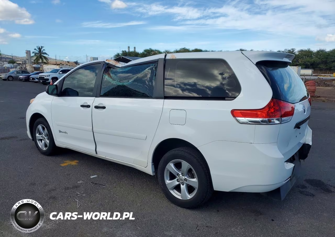2014 Toyota Sienna VIN:5TDZK3DCXES490474 - 2