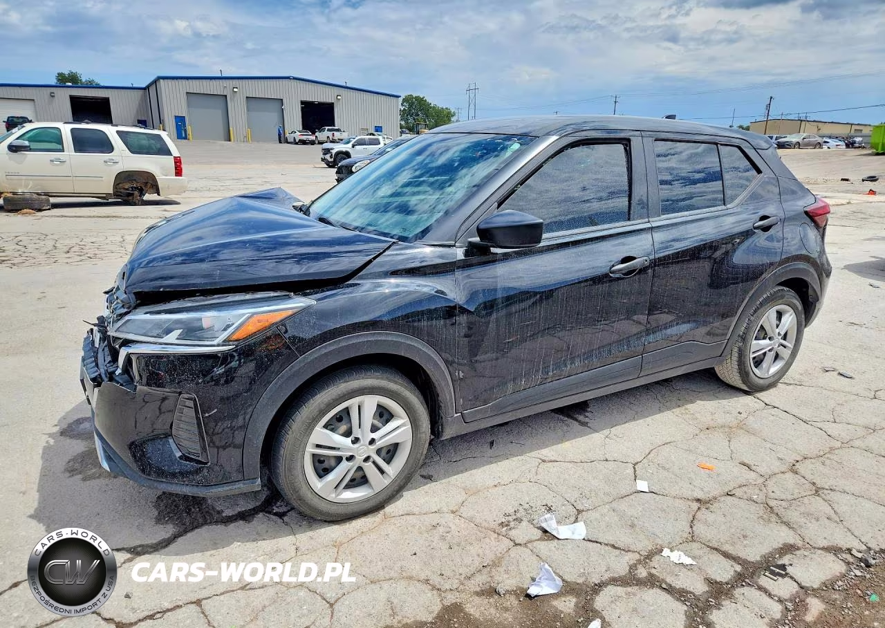 2021 Nissan Kicks S