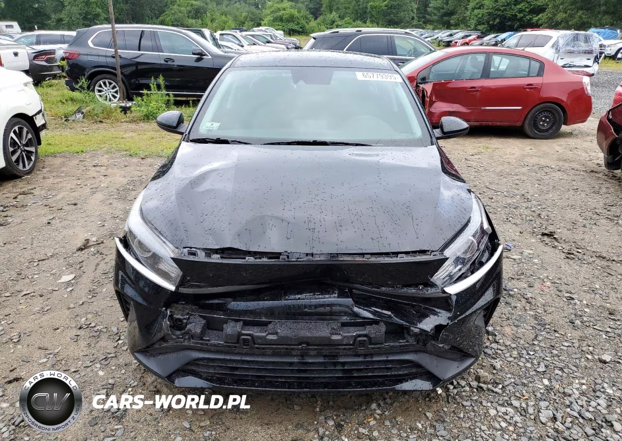 2022 Kia Forte VIN:3KPF24AD6NE503639 - 5