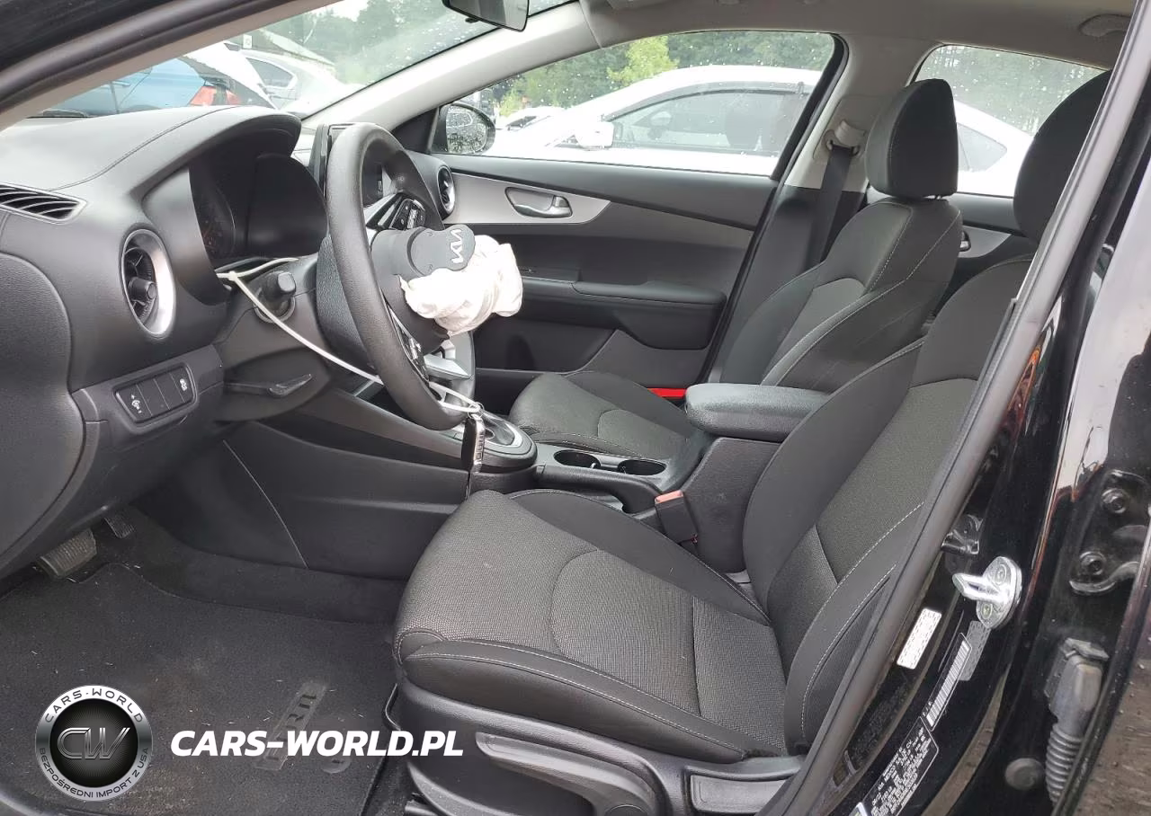 2022 Kia Forte VIN:3KPF24AD6NE503639 - 7