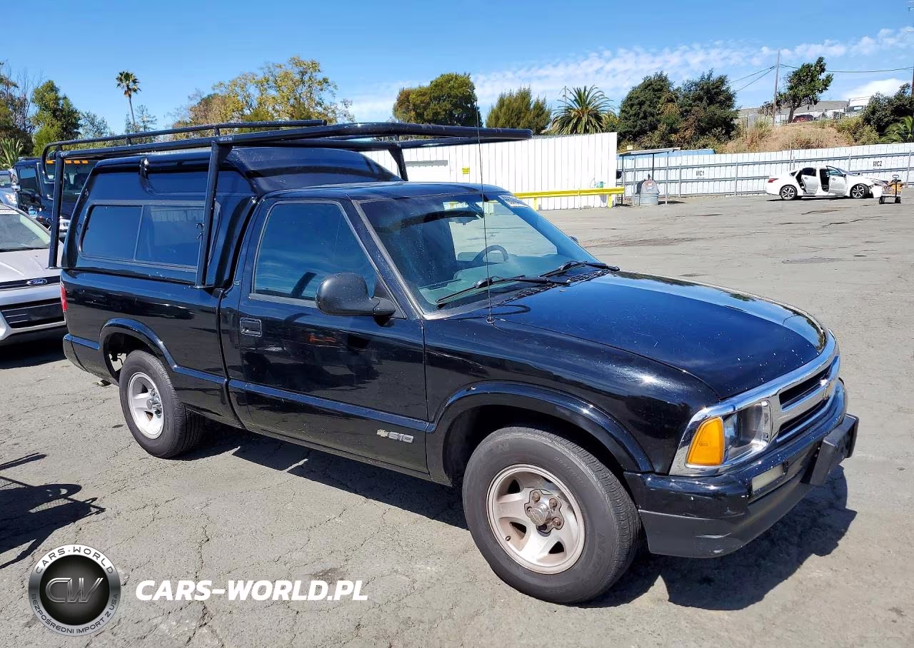 1996 Chevrolet S Truck S10 VIN:1GCCS14W7T8170602 - 4