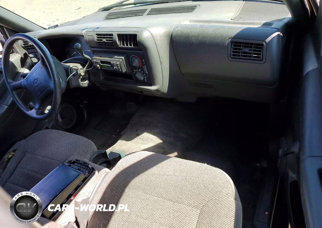 1996 Chevrolet S Truck S10 VIN:1GCCS14W7T8170602 - 8