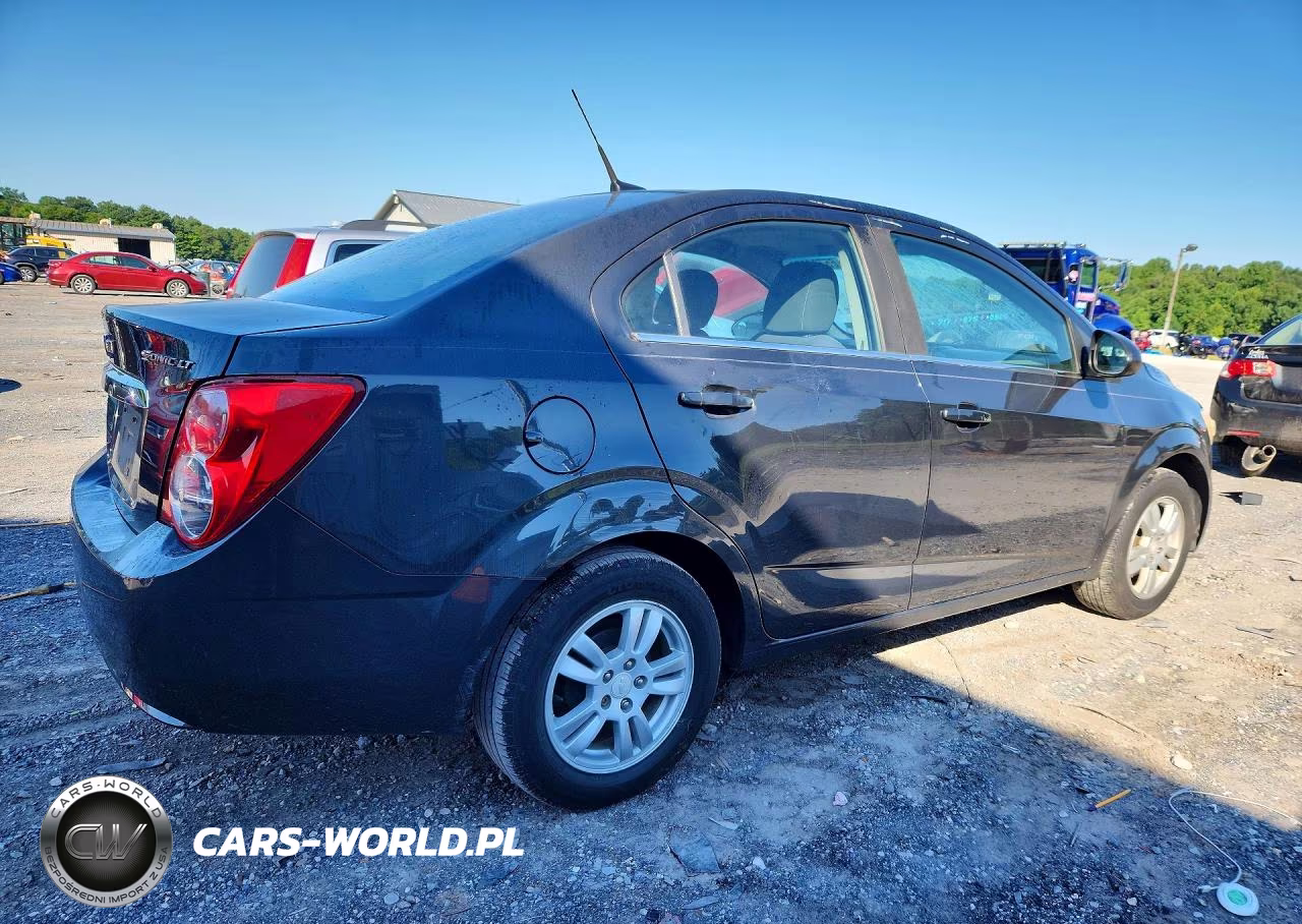 2014 Chevrolet Sonic Lt VIN:1G1JC5SH3E4233147 - 3