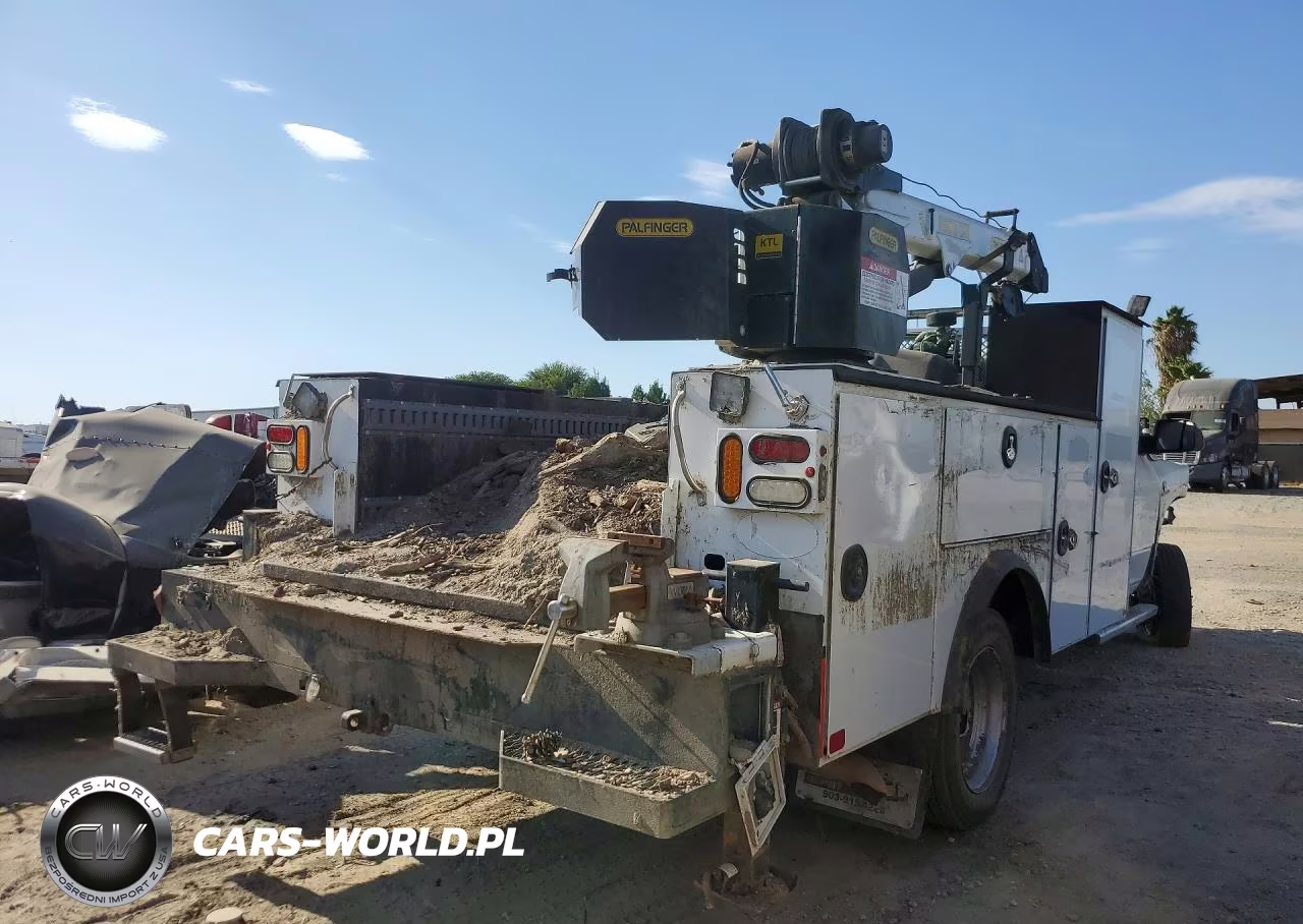 2022 Ram 5500 Chassis Tradesman-Slt VIN:3C7WRNBL7NG137611 - 3