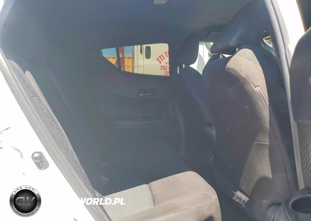 2019 Toyota C-Hr Le VIN:JTNKHMBX3K1050600 - 11