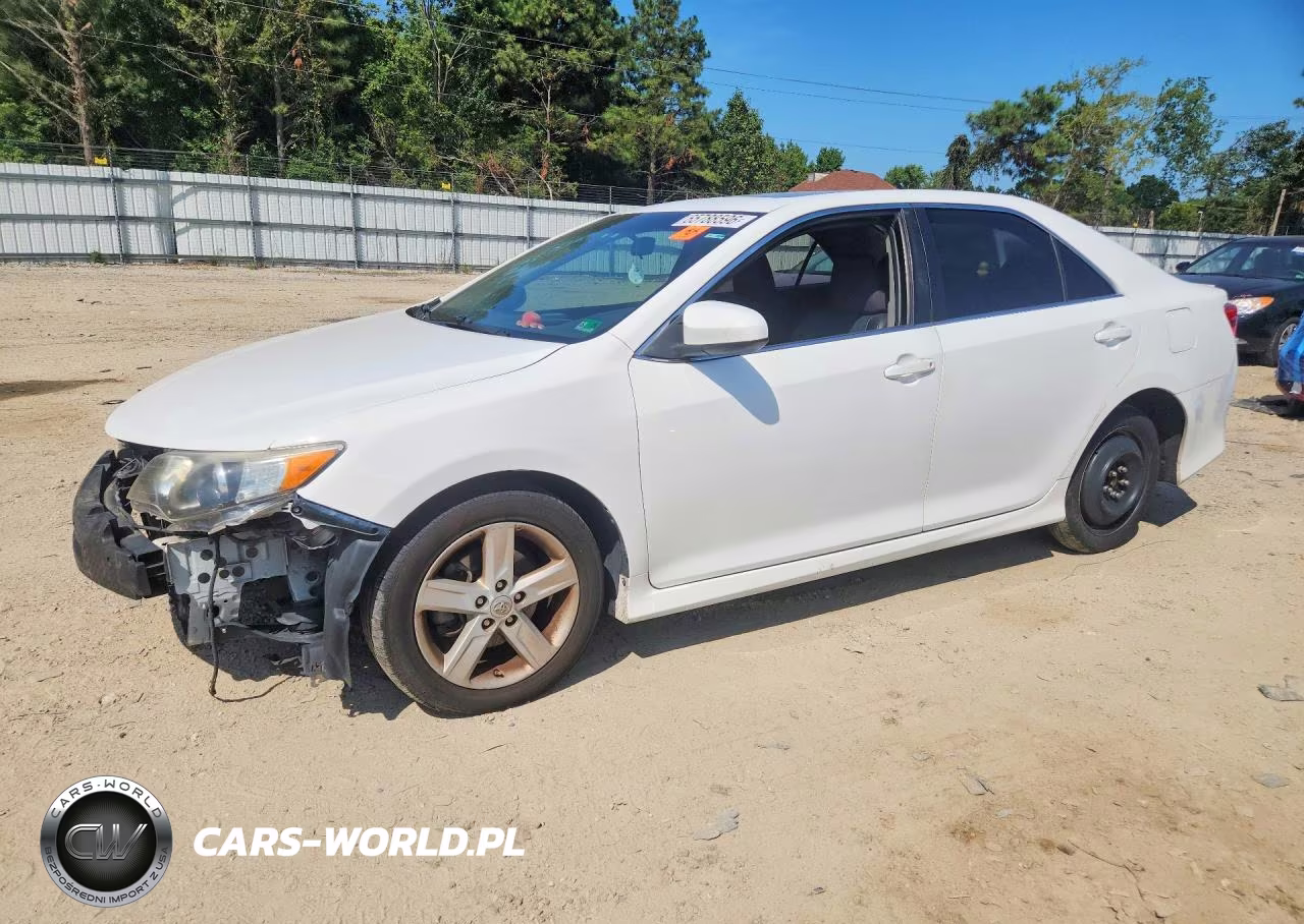 2012 Toyota Camry Se – zdjęcie 1 z 12