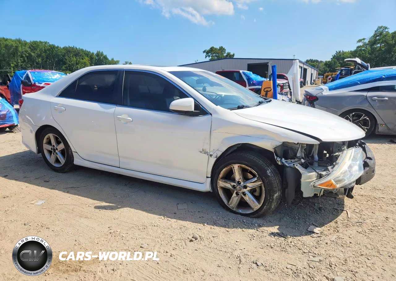 2012 Toyota Camry Se VIN:4T1BF1FK3CU534673 - 4