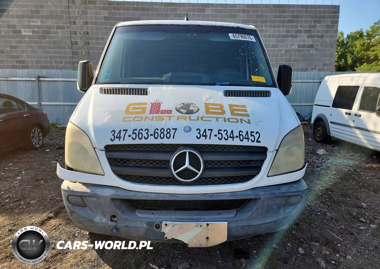 2010 Mercedes-Benz Sprinter 2500 VIN:WD3PE7CC9A5479029 - 5