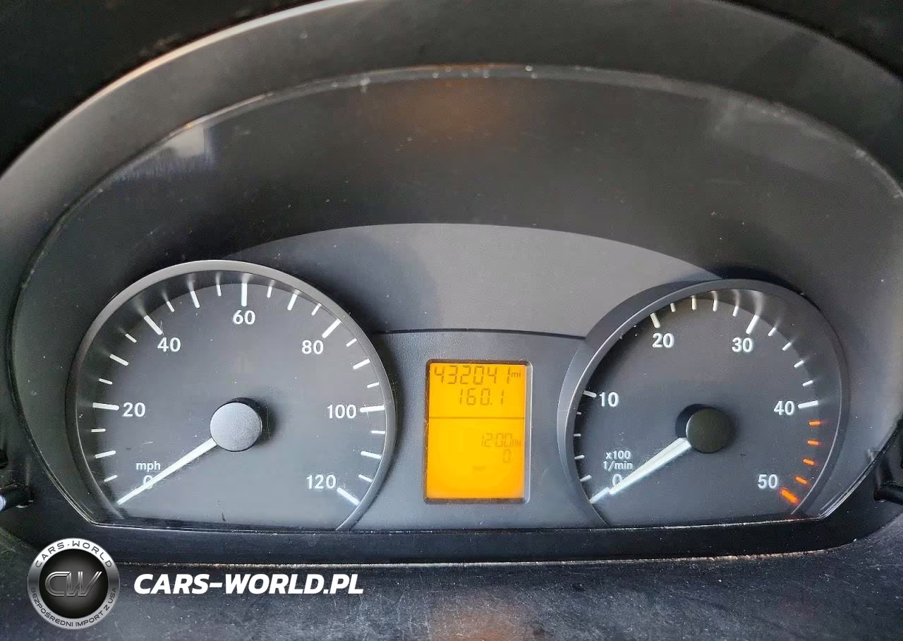 2010 Mercedes-Benz Sprinter 2500 VIN:WD3PE7CC9A5479029 - 9