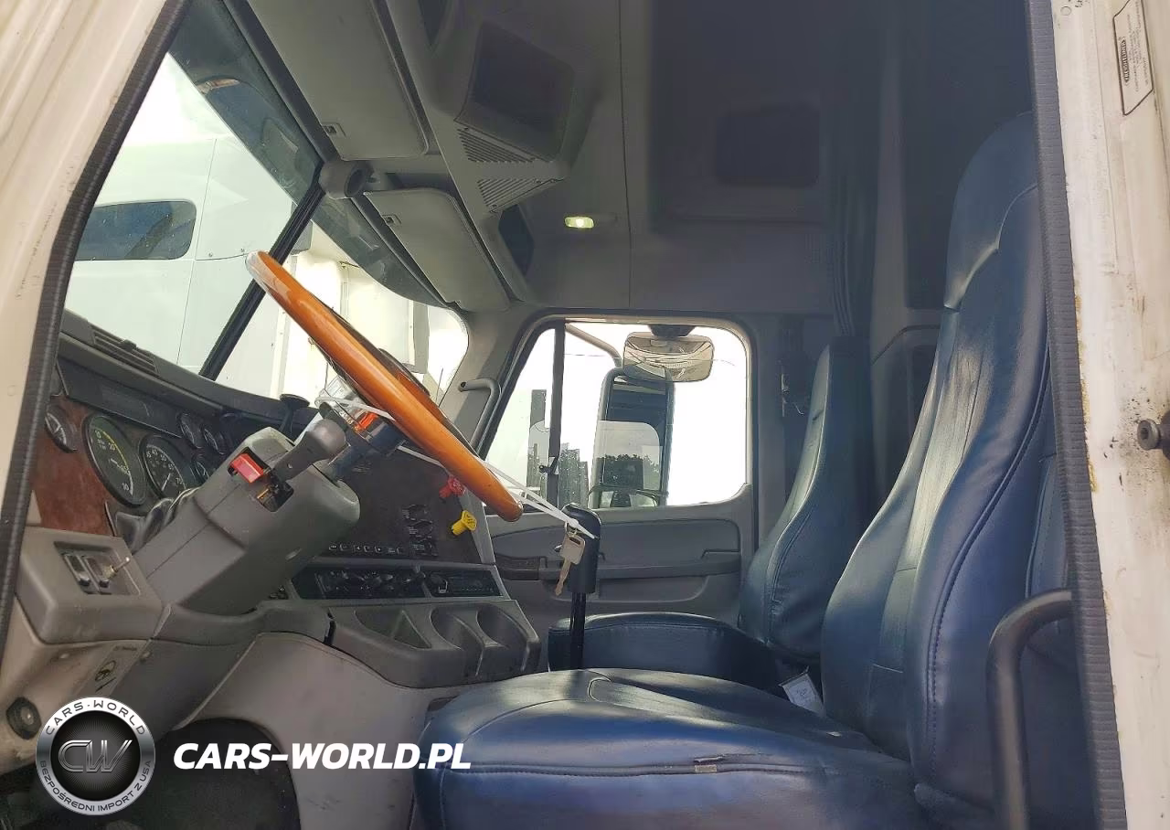 2006 Freightliner Cst120 Semi Truck VIN:1FUJBBCK06LX07056 - 7