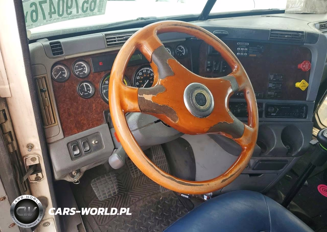 2006 Freightliner Cst120 Semi Truck VIN:1FUJBBCK06LX07056 - 8