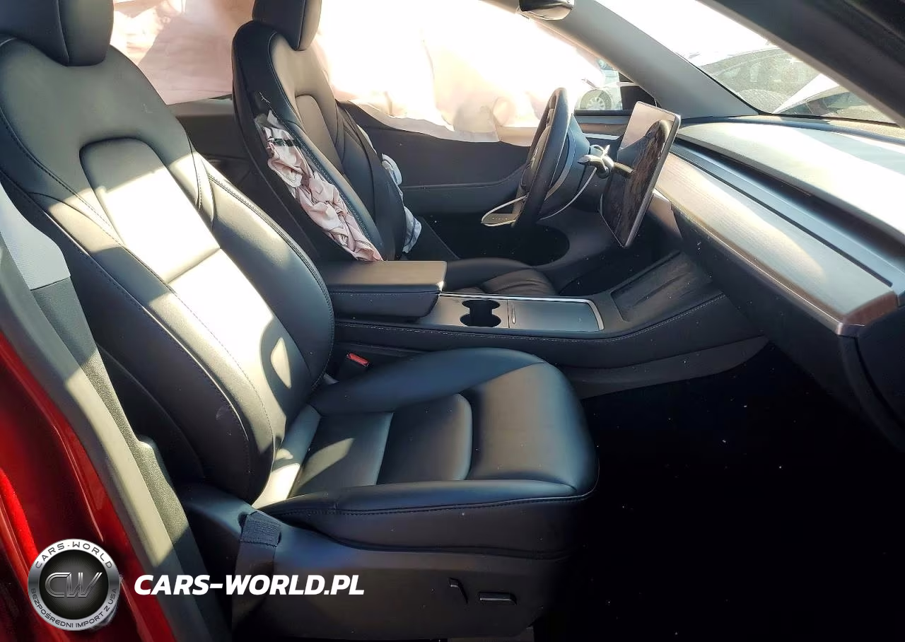 2025 Tesla Model Y VIN:7SAYGAEE4SF218085 - 7