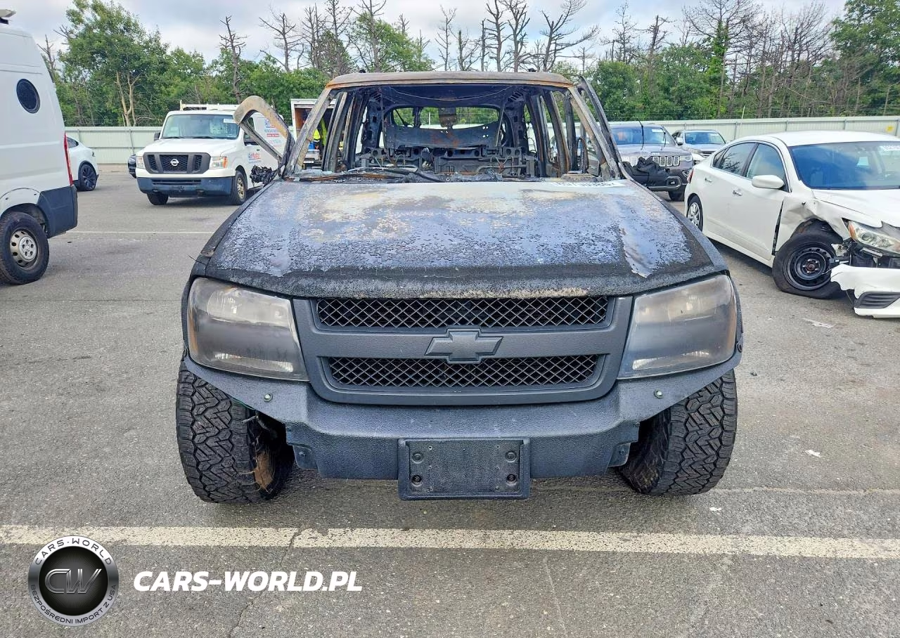 2006 Chevrolet Trailblazer Ls VIN:1GNDT13S462162875 - 5