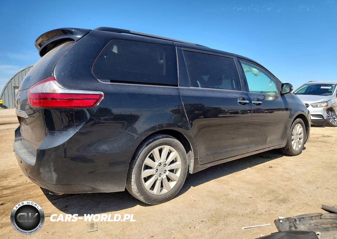2017 Toyota Sienna Base VIN:5TDYZ3DC6HS862422 - 3