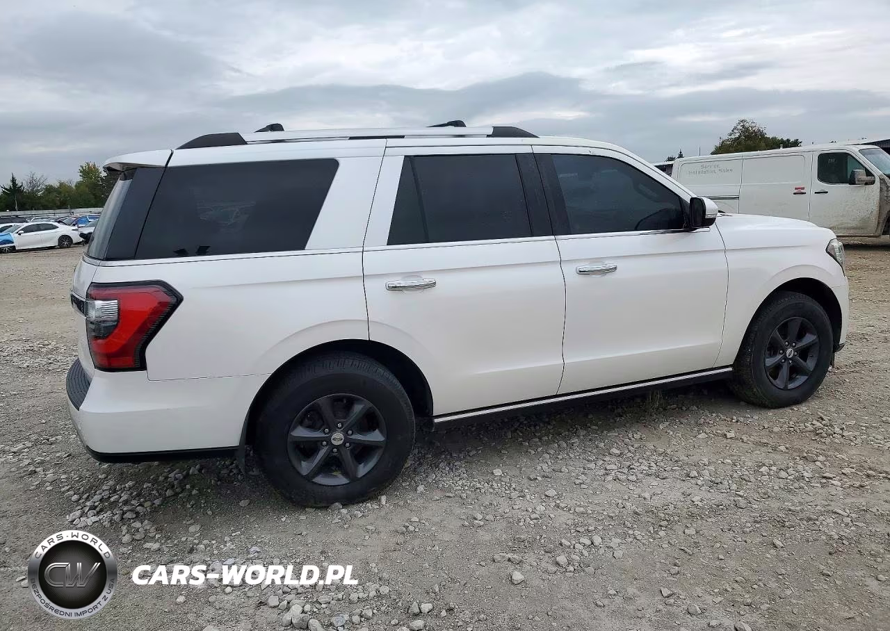 2018 Ford Expedition Limited VIN:1FMJU2AT1JEA35871 - 3
