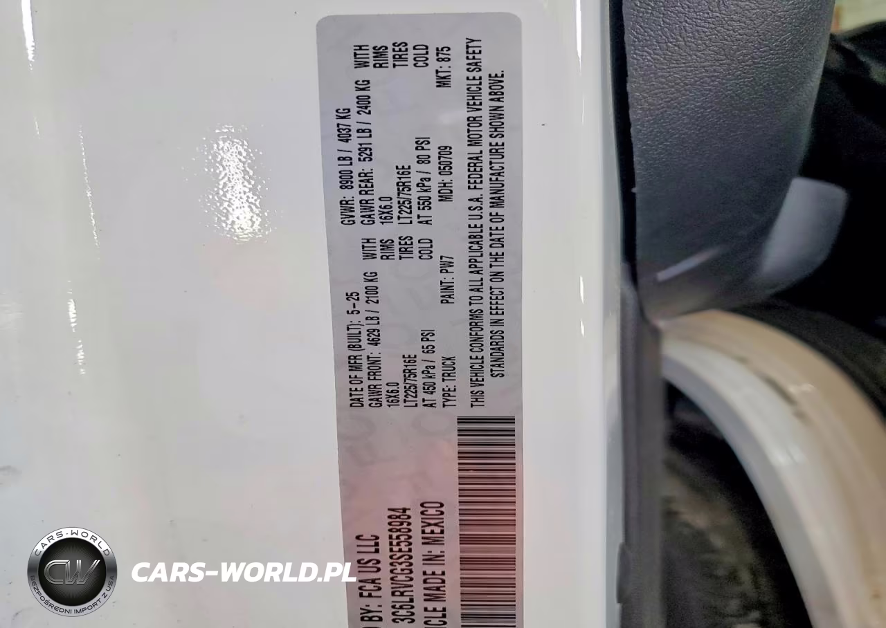 2025 Ram Promaster 2500 Delivery Van VIN:3C6LRVCG3SE558984 - 13