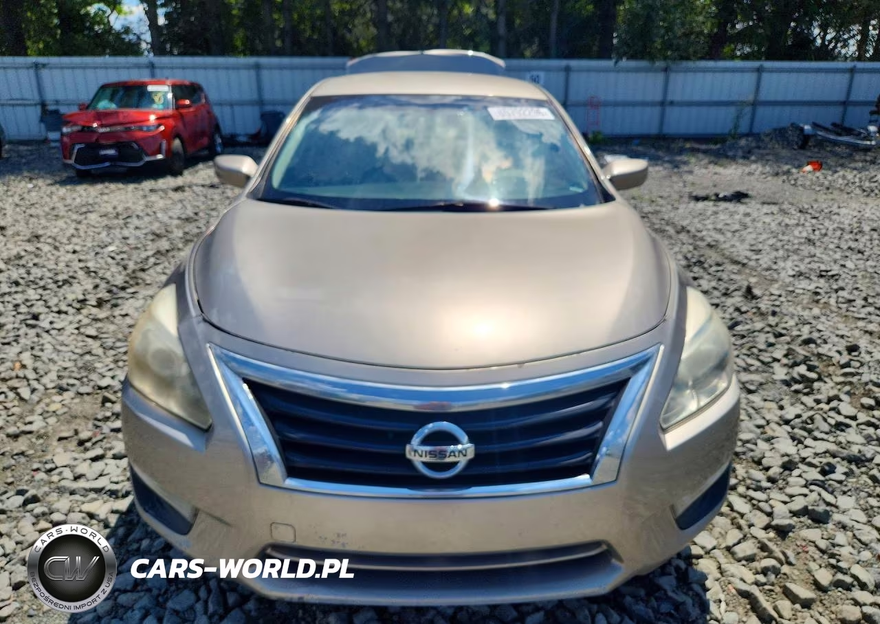 2015 Nissan Altima 2.5 S VIN:1N4AL3AP1FC282347 - 5