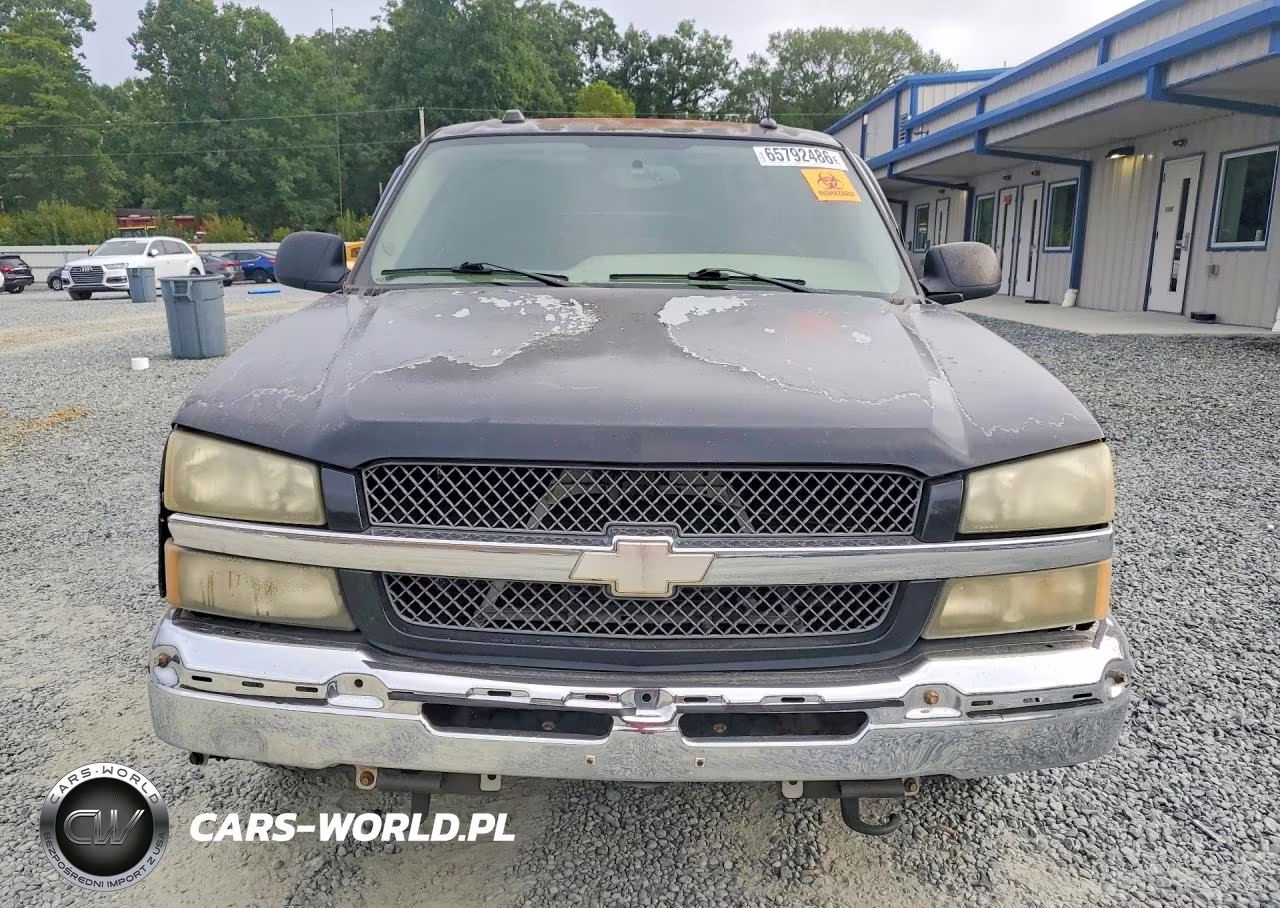 2004 Chevrolet Silverado C1500 VIN:2GCEC13TX41413322 - 5