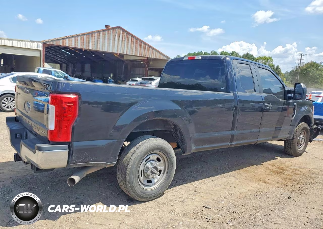 2017 Ford F250 Super Duty VIN:1FT7X2A6XHED79712 - 3