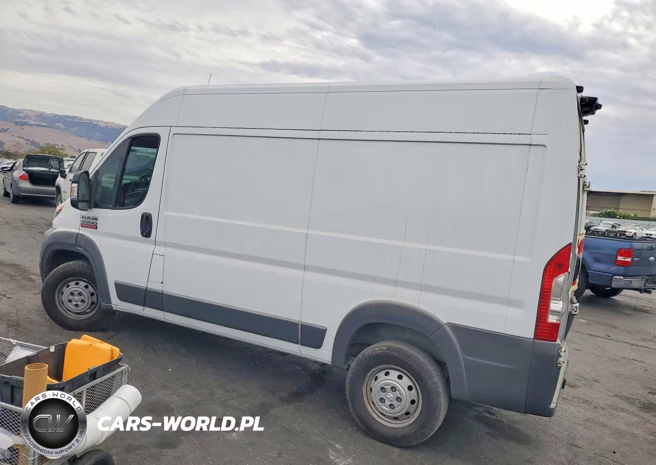 2015 Ram Promaster 2500 High Roof VIN:3C6TRVCG5FE518928 - 2